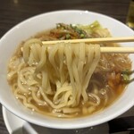 オリオン餃子 - 野菜たっぷり塩タンメンの麺