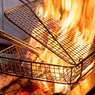 宮崎風豪快炭火焼きをお楽しみください♪