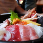 海鮮どんぶり亭 - スペシャル海鮮丼￥1680