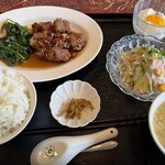 台湾風味 中華料理 龍天下 - 