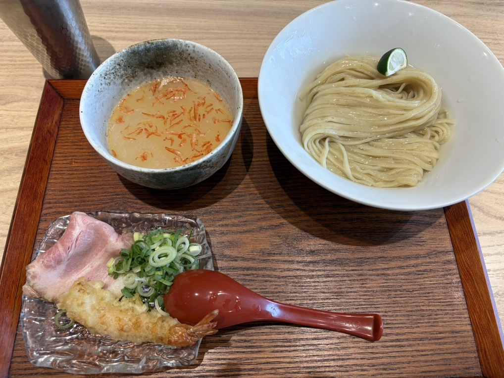 写真 : 別邸 たけ井 なんばラーメン一座店 - 難波（南海）/つけ麺