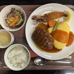 カジュアルダイニング Bon - 料理写真:2026.07.29 (水)    Ｂｏｎ盛り合わせ　1680円（税込）