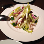 BACIONE - 白タンポポと豚さんのサラダ