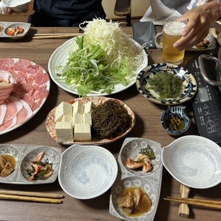 口コミ一覧 : 北谷ダイニング ちゃぁぶー - 北谷町/豚しゃぶ [食べログ]
