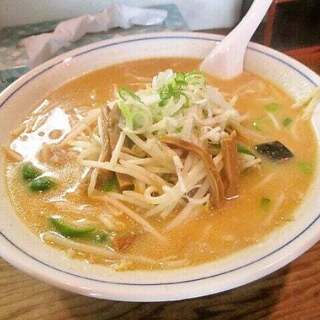 オロチョンラーメン 利しり_1