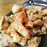 五郎八 - 馬ホルモン800円 には 是非七味を