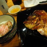 居酒屋 小路 - 北陸(能登・金沢・加賀・富山)の食材を使った料理が次々と出てきます。