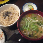 米の子 - 玄米ごはん＆具だくさん味噌汁＆漬物
