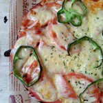 open kitchen 響家 - トマトとベーコンのピザ1500円は