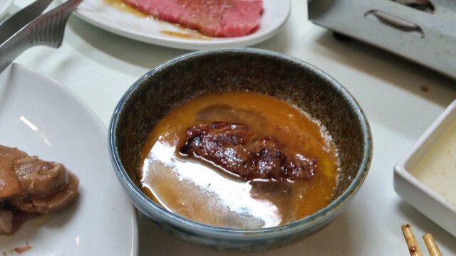 孤独のグルメで井之頭五郎さんも絶賛していた焼肉 すき焼き風 で頂いて 大高級卵かけご飯 まさに オレ 今どんな金持ちより幸せだ 笑 By なまらうまい 大幸園 小宮本店 小宮 焼肉 食べログ