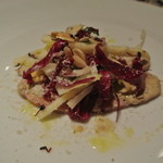 リストランテ カノフィーロ - 仔牛のトンナートソース　青リンゴとトレビス、アーモンド