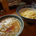 中華そば 中村屋 - '15/04　つけ麺(並)(味付玉子入)930円(玉子忘れられていたため、後から別皿提供でした)