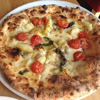 PIZZERIA　37 - アンチョビ・ジャガイモ・チェリートマト・モッツアレラ