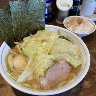 横浜家系ラーメン 中島家_0