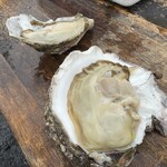 魚売場　森田水産 - 岩牡蠣＆真牡蠣