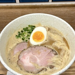 ラーメン家 みつ葉 _1
