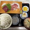 魚吉食堂 - マグロ刺身定食