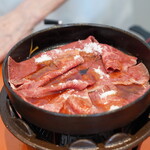 伊勢外宮カウンターすき焼きおりにく - 
