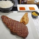 ステーキハウス听 - 本日のおすすめ熟成牛ステーキ　1/2ポンド