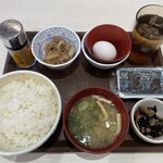 すき家 - 料理写真:『牛たまかけ朝食』