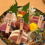 地鶏×鮮魚 個室居酒屋 もみじ邸 - 刺身は鮮度抜群！