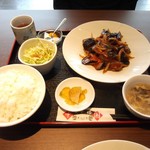 文華楼 - 茄子の甜麺醤炒め