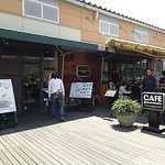 Maza Mun Kafe - 入り口です。