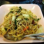 IM CHAN - タイ風海鮮パスタバジル炒め