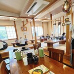一吉うどん - 店内の様子です