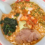 山岡家 - 料理写真:旨辛スタミナラーメン+ほうれん草