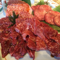 焼肉 べこ亭 たまプラーザ本店 - 