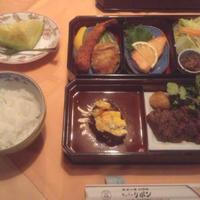 ステーキハウス キッチンリボン - 