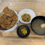 えべつ炭火豚丼 にじの屋 - 料理写真:
