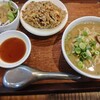 台湾家庭料理 黄さんの家 - 料理写真:セット。冷凍食品の方が遥かにマシ
