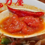 ラーメン 魁力屋 - トマト＆唐辛子リフト