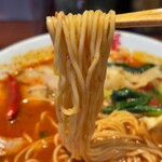 ラーメン 魁力屋 - 麺リフト
