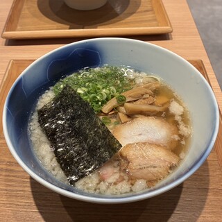 ラーメンWalkerキッチン