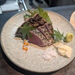 居酒屋 山麓 - カツオ藁タタキ