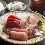 ヒカリ屋 - 