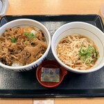 なか卯 - 料理写真:牛すき丼、冷やしはいからうどん(小)