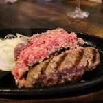 聖ヒジリ - 本気のハンバーグ（225ｇ）