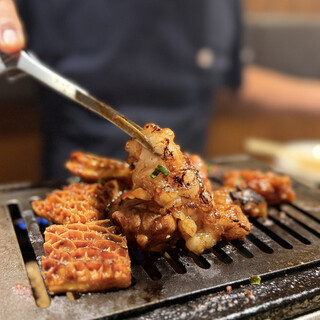 焼肉×バル マルウシミート 新橋店のご予約 - 新橋/焼肉 | 食べログ