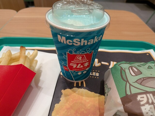 海外マクドナルド フライドポテト柄 アンブレラ 傘 各柄1つずつ マクドナルド 菖蒲モラージュ店 （Mcdonalds） - 菖蒲町その他