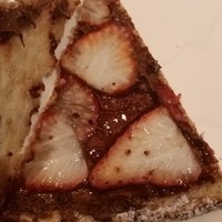 Serafina NEW YORK さいたま新都心店 - ヌテラ中をあけるとチョコといちごがたっぷり♡♡♡