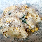 Osteria IL VIAGGIO - やまと豚サルシッチャと焼きとうもろこしのカチョエオエペ⭐️