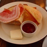 ワンルームコーヒー - モーニングプレート。