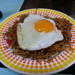 愛松屋 - 玉子入焼そば（並）　300円