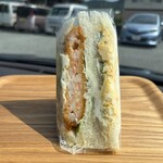 フレッシュベーカリー・グリム - 料理写真:エビカツサンド