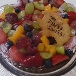 fika. - ⭐季節のフルーツにふどうとマンゴー足して貰いました⭐