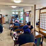 お食事処 モルパ - 店内もドライブイン風